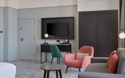 DoubleTree by Hilton Brighton Metropole