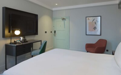 DoubleTree by Hilton Brighton Metropole