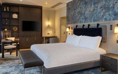 DoubleTree by Hilton Brighton Metropole