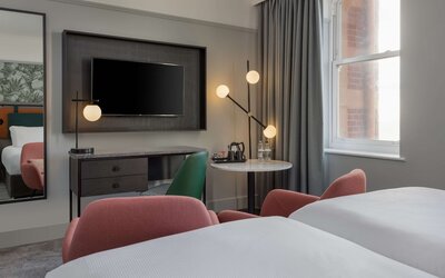 DoubleTree by Hilton Brighton Metropole