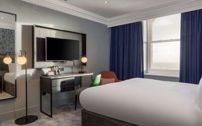 DoubleTree by Hilton Brighton Metropole