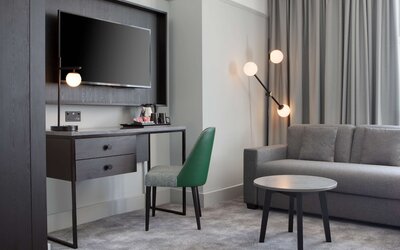 DoubleTree by Hilton Brighton Metropole