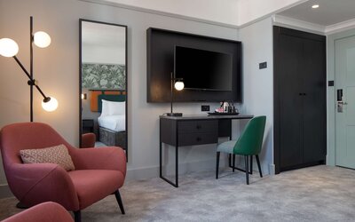 DoubleTree by Hilton Brighton Metropole