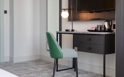 DoubleTree by Hilton Brighton Metropole