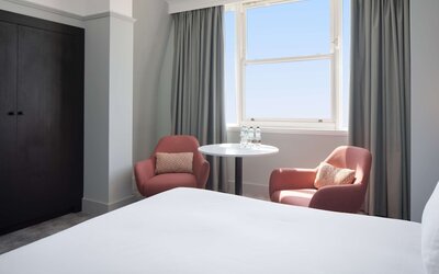 DoubleTree by Hilton Brighton Metropole
