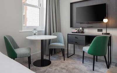 DoubleTree by Hilton Brighton Metropole
