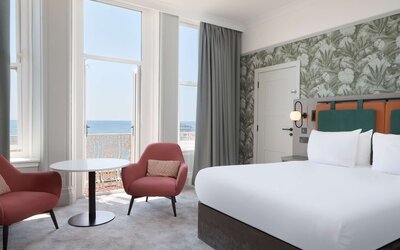 DoubleTree by Hilton Brighton Metropole