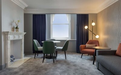 DoubleTree by Hilton Brighton Metropole