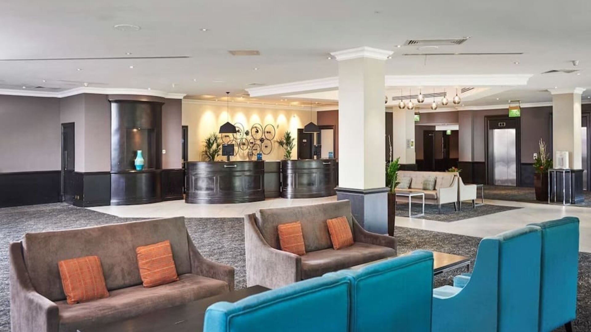 Lobby and coworking lounge at DoubleTree By Hilton Coventry.