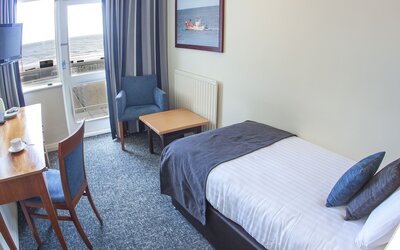 Sandbanks Hotel