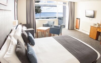 Sandbanks Hotel