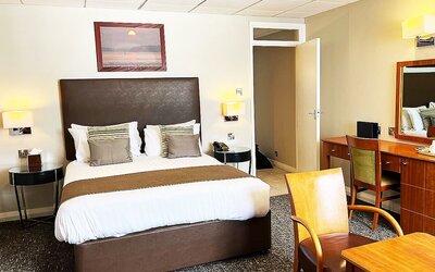 Sandbanks Hotel