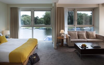 Captains Club Hotel