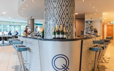 Captains Club Hotel