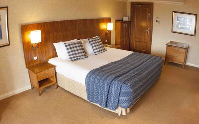 Harbour Heights Hotel