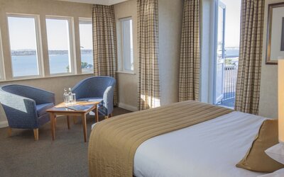 Harbour Heights Hotel