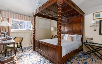The Relais Henley