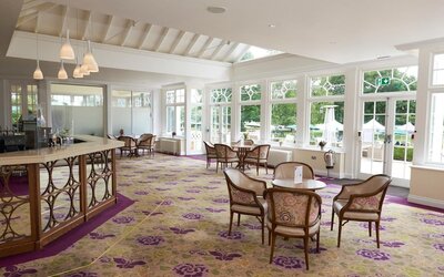 Phyllis Court Members Club