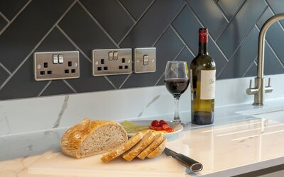 Station Suites