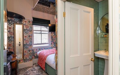 Hotel Clementine
