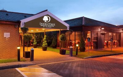Hotel entrance at the DoubleTree by Hilton Bristol North.