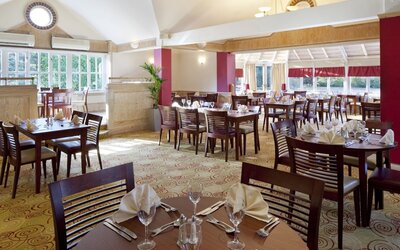 Holiday Inn Ipswich Orwell by IHG