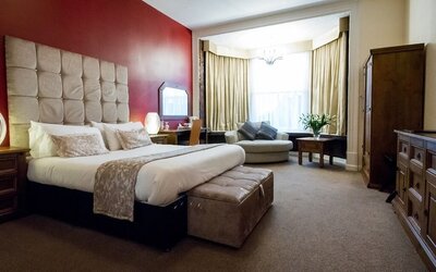 The Pearl Hotel