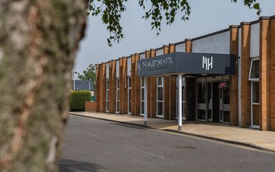 The Milestone Hotel, Peterborough (Cambridgeshire), Sure Collection by Best Western