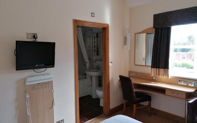 Queensgate Hotel