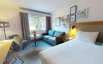 Holiday Inn Cambridge by IHG