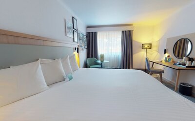 Holiday Inn Cambridge by IHG