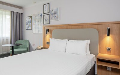 Holiday Inn Cambridge by IHG