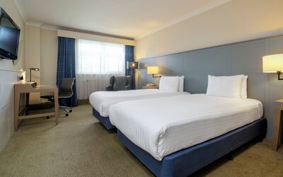 Holiday Inn Cambridge by IHG