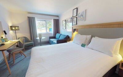 Holiday Inn Cambridge by IHG
