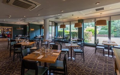 Holiday Inn Cambridge by IHG