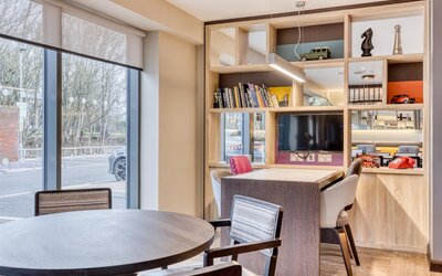 Premier Inn Abingdon - A34