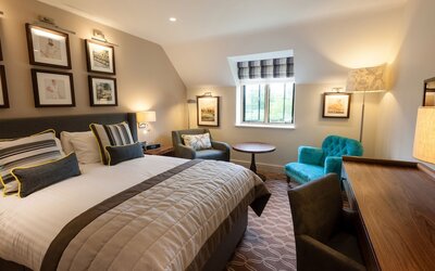 voco Oxford Thames by IHG