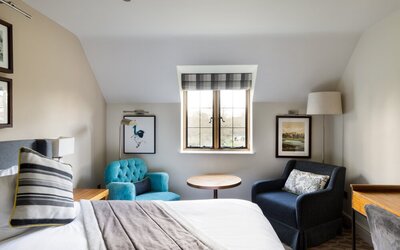 voco Oxford Thames by IHG
