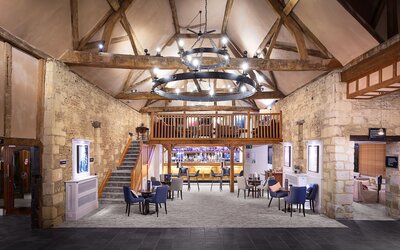 voco Oxford Thames by IHG