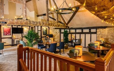 voco Oxford Thames by IHG
