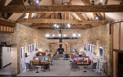 voco Oxford Thames by IHG