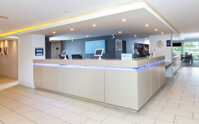 Holiday Inn Express Milton Keynes by IHG
