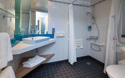 Holiday Inn Express Milton Keynes by IHG