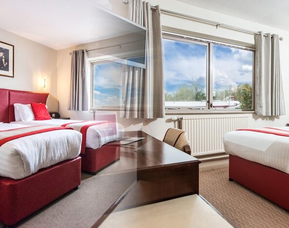 Peartree Lodge Waterside