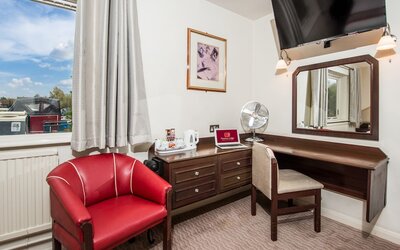 Peartree Lodge Waterside
