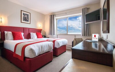 Peartree Lodge Waterside