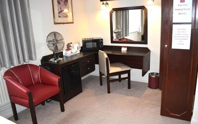 Peartree Lodge Waterside