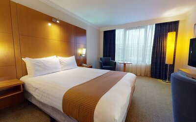 Holiday Inn Milton Keynes - Central by IHG