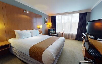 Holiday Inn Milton Keynes - Central by IHG