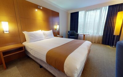Holiday Inn Milton Keynes - Central by IHG